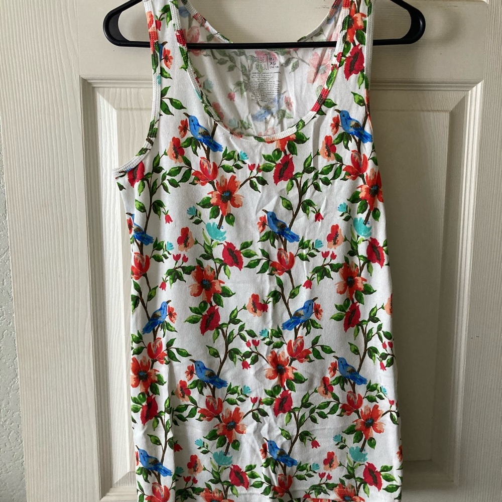 🔥5 for $25🔥 Floral Tank